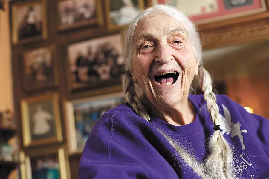 Someone send George Clooney this woman's phone number. - YOUNG KWAK