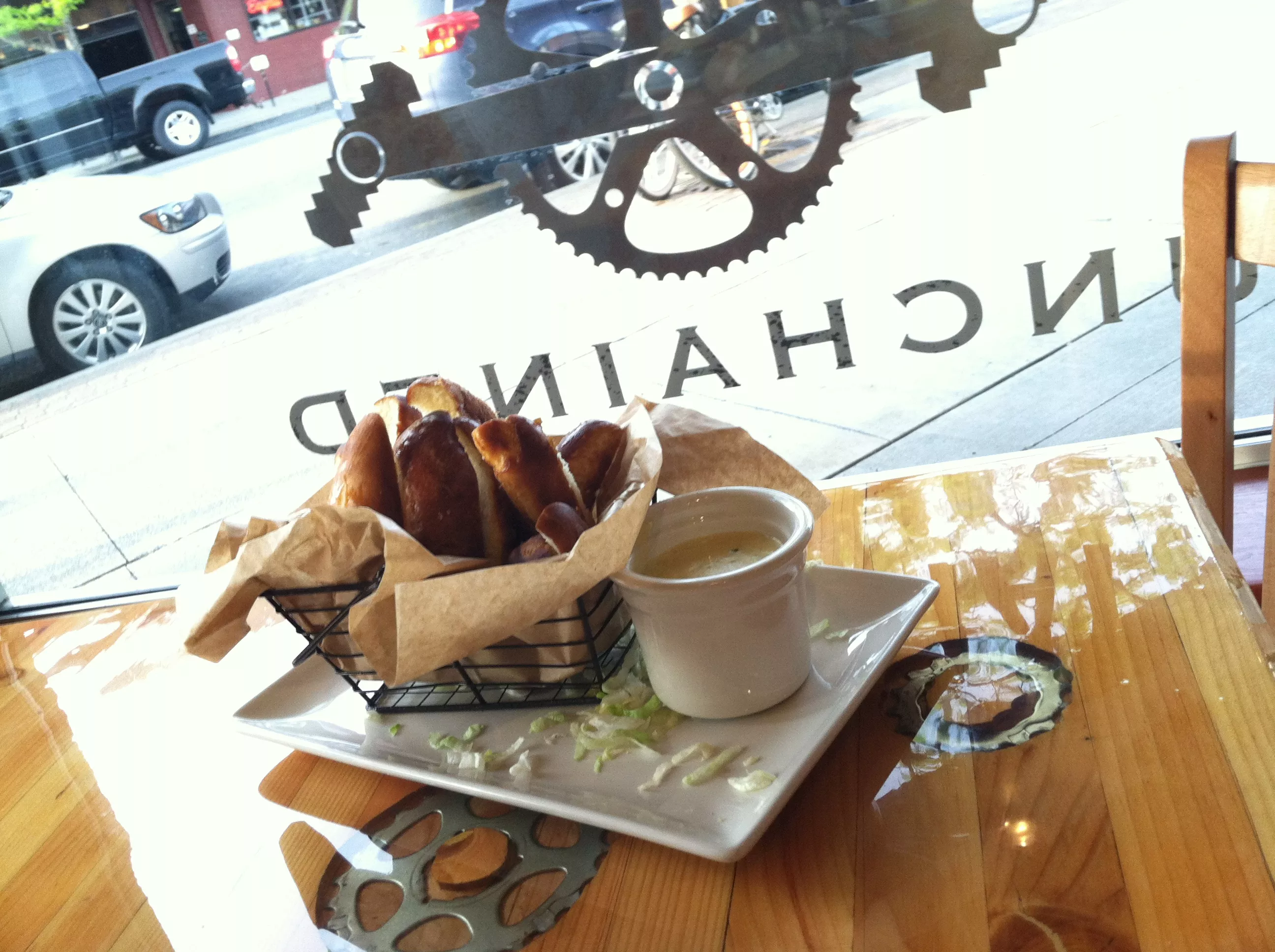 Coeur d'Alene Taphouse Unchained Coeur d'Alene/Post Falls Bars, Pub