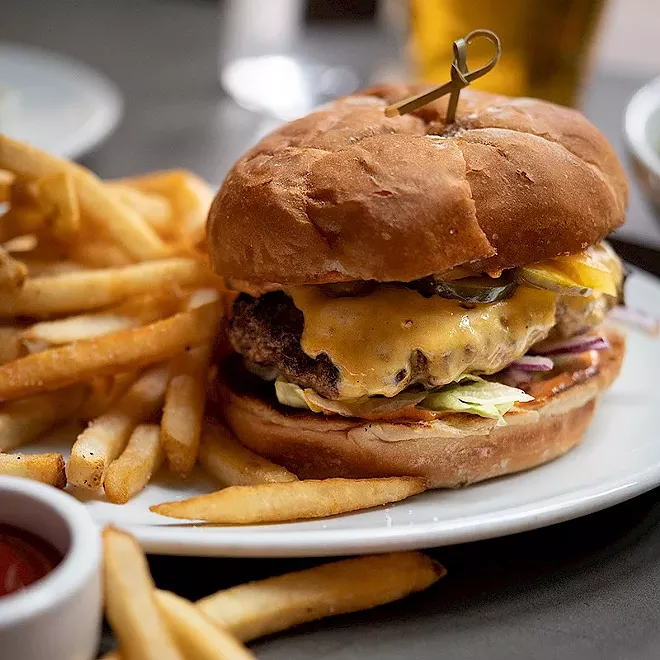 To Go Box: Victory Burger opens, Up North Distillery lands multiple awards, No-Li's getting a new beer hall, plus lots more food news! - Vimarsana News