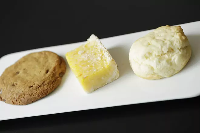 Recipes: Gluten-free lemon bars, biscuits, and chocolate chip cookies - Vimarsana News
