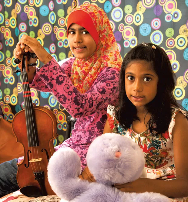 Firdaus and Zahrah Muhammad - MATTHEW THORSEN