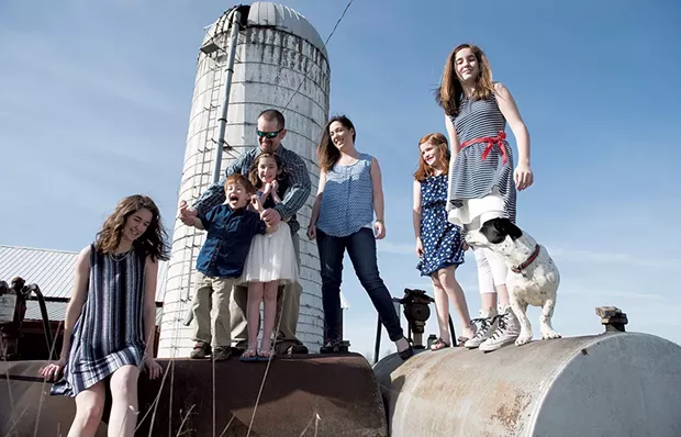 Mom: Nancy Sunderland, 38, founder and creative director, Poe Wovens - Dad: Bob Sunderland, 39, dairy farmer, Sunderland Farm Inc. (formerly known as Rolling Acres Farm) - Kids: Daughters Brittany, 16; Abigail, 12; Vanessa, 11; and Laila, 7; and son, Beau, 4