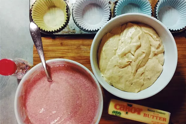Pink and white batter - SAM SIMON
