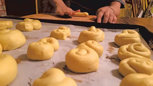 Rolls ready for the oven - ASTRID HEDBOR LAGUE