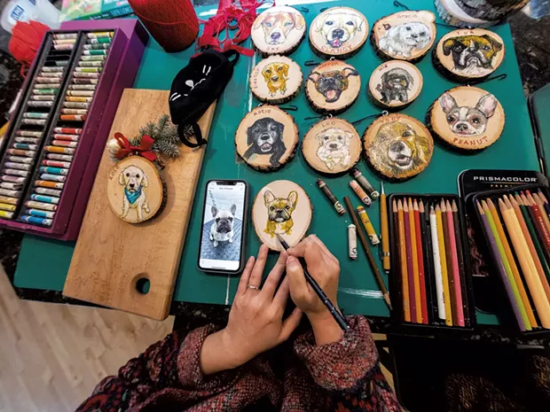 Misoo working onanimal ornaments - CAT CUTILLO