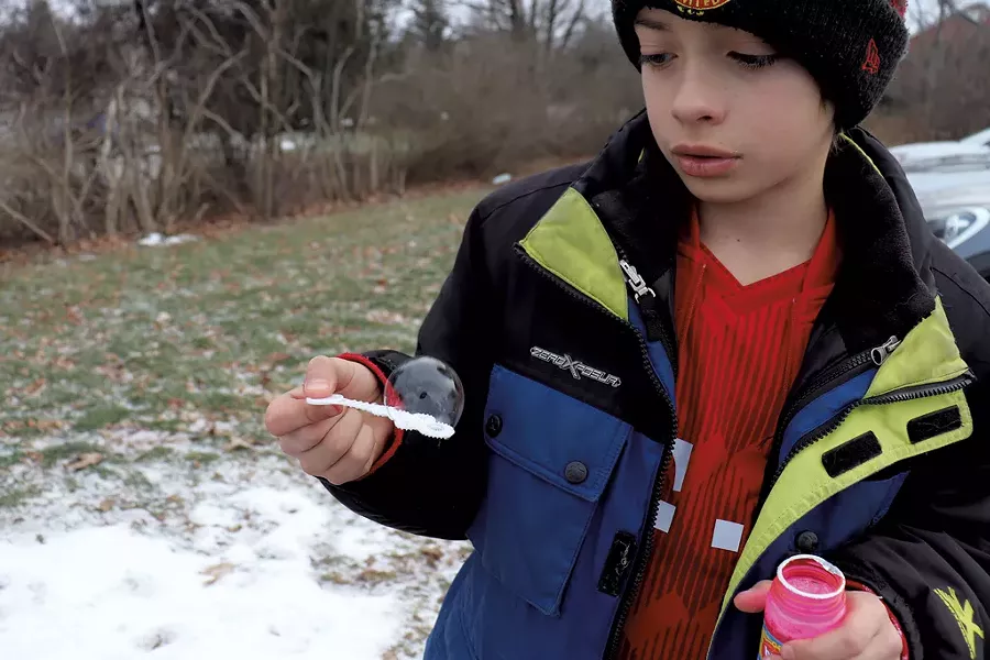 Making frozen bubbles - COURTESY OF JANET FRANZ
