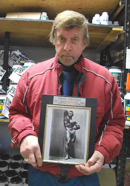 Ron Kosloff with a picture of his idol. - PHOTO: DETROITBLOGGER JOHN