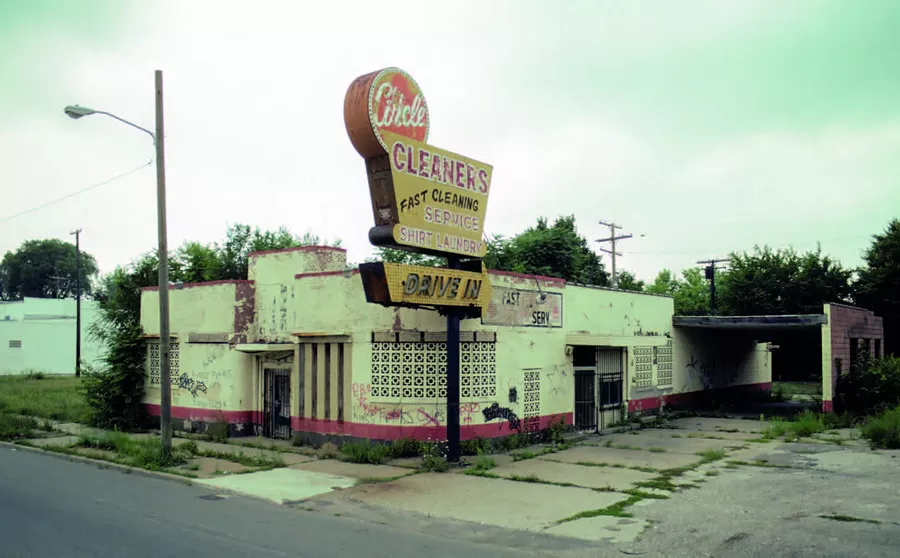 Some of Vergara’s photos capture that world trapped between yesterday’s futuristic dreams of convenience and post-apocalyptic shambles, like some scene from a Fallout video game.