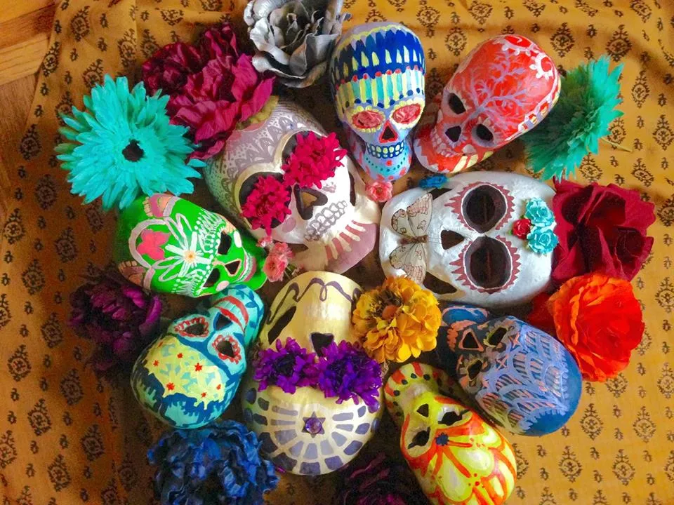 How To Celebrate Dia De Los Muertos Without Being An Appropriating
