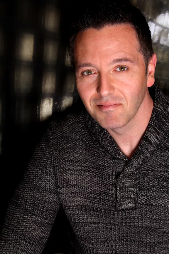 John Edward will give readings at the Detroit-Dearborn Doubletree on Tuesday, April 4. - COURTESY PHOTO