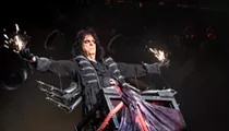 Alice Cooper announces first Detroit-area record signing in more than a decade