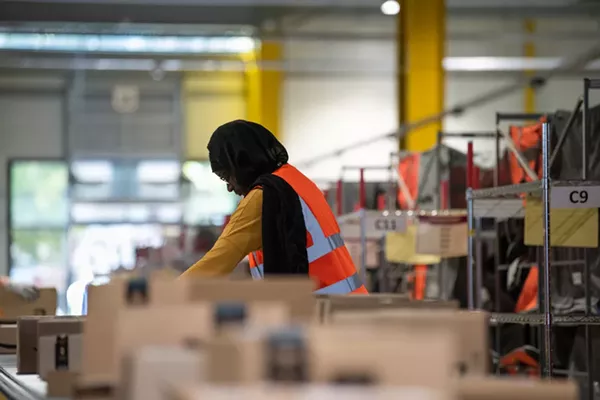 Amazon plans to add 5 new centers in metro Detroit, spurring 2,000 permanent jobs - Vimarsana News