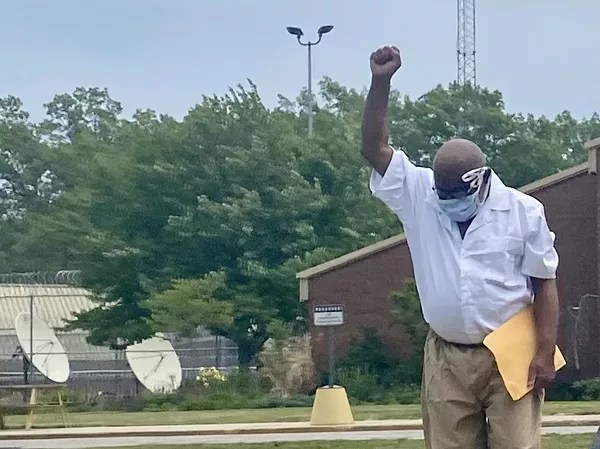 Former Detroit boxer Ray Gray seeks new trial after release from 48 years in prison for murder he says he didn't commit - Vimarsana News