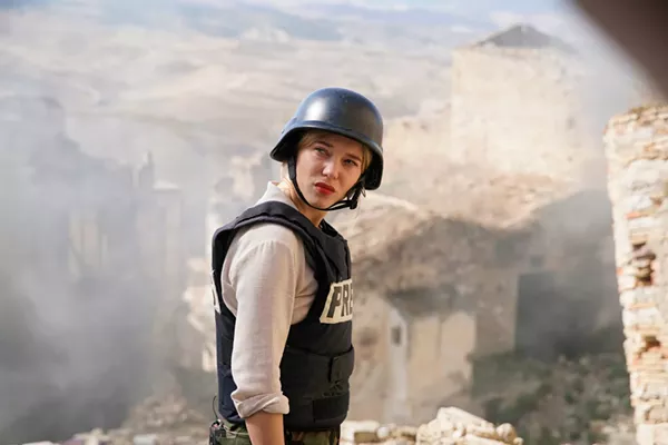 Léa Seydoux, unlikely 'It Girl' for troubled times - Vimarsana News
