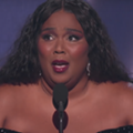 Yaaas, queen Lizzo takes home 3 Grammy Awards and pays tribute to Kobe Bryant