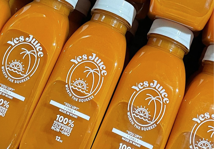 La gourou du style de vie de Miami, Julieanna Goddard, partage son amour de tout ce qui est soucieux de sa santé avec Yes Juice, maintenant ouvert à Miami Beach. - PHOTO AVEC L'AUTORISATION DE YES JUICE