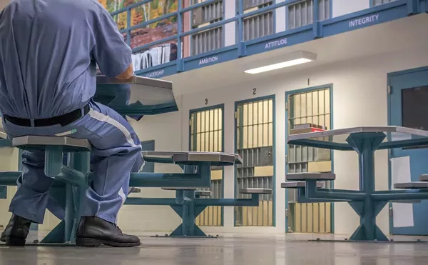 Prison Staff Warn of Potential COVID-19 Outbreak in Miami Detention Center