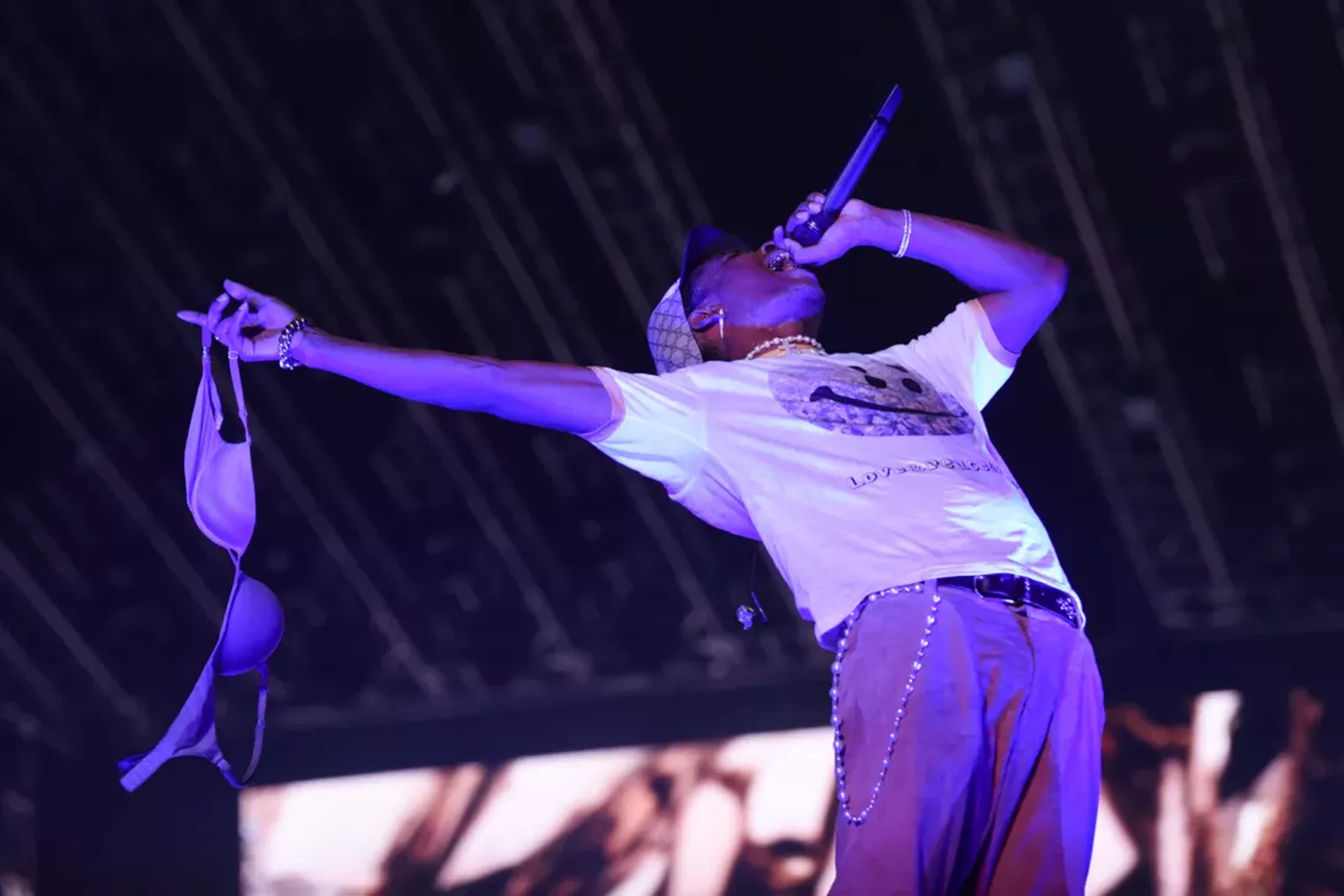 rolling loud 2021 outfits