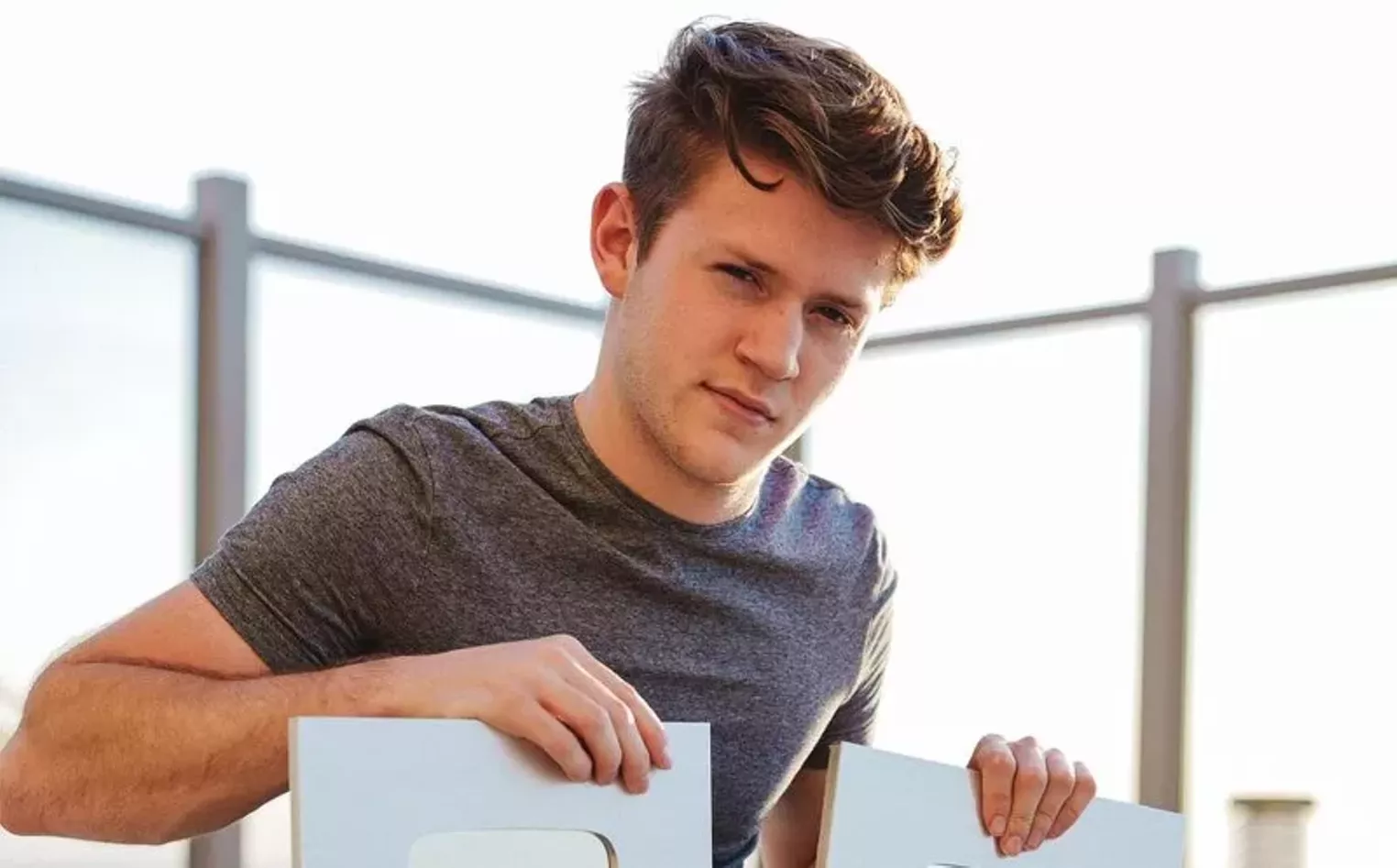 Caleb Boxx Invents YouTube Business Model in This Changing Creator Economy - Vimarsana News