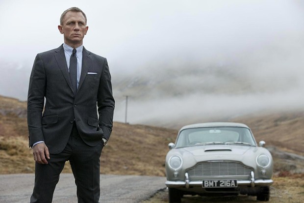 Digging out change for the meter - Daniel Craig as Bond, James Bond