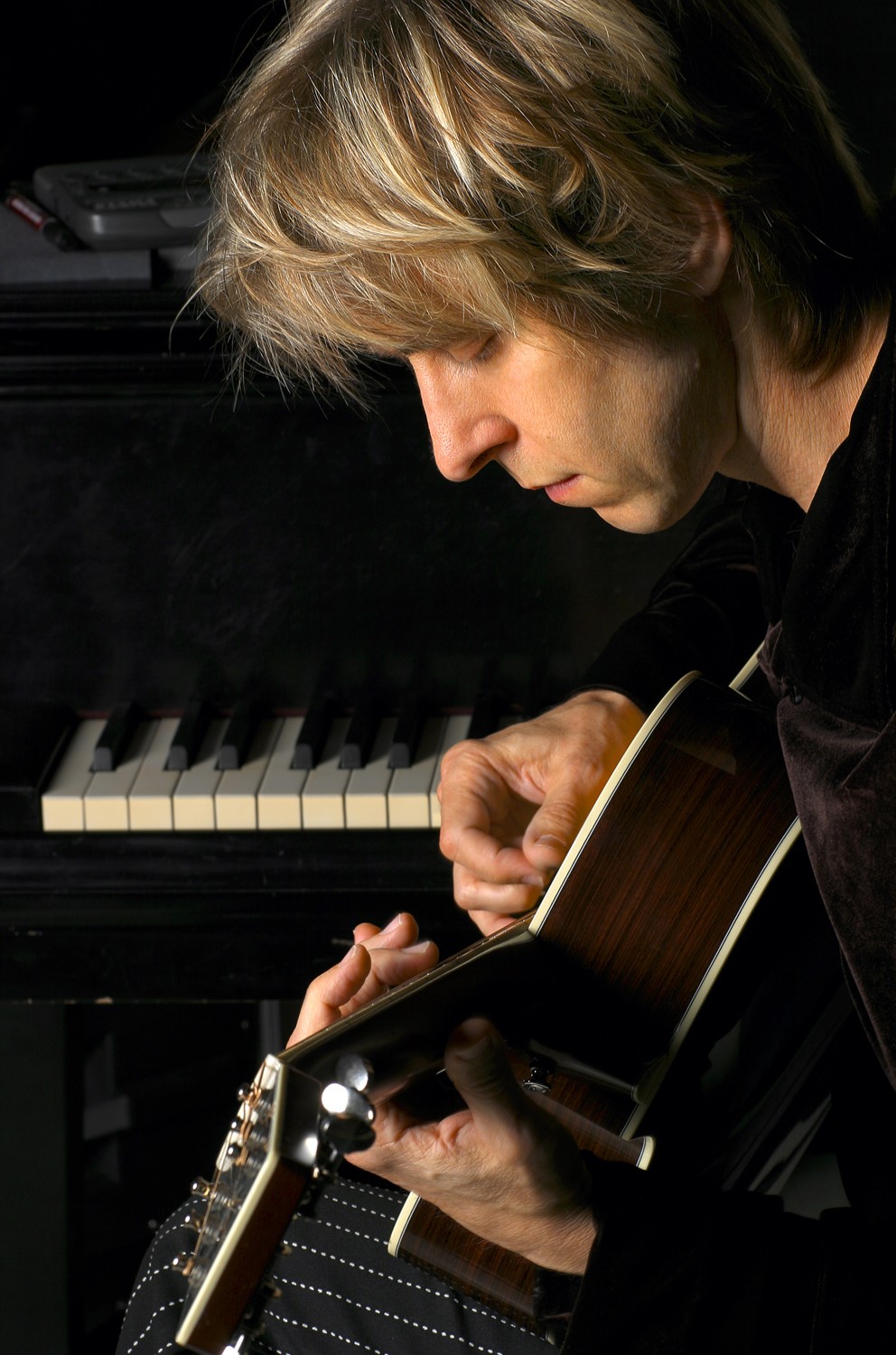 Eric Johnson - PHOTO BY MAX GRACE