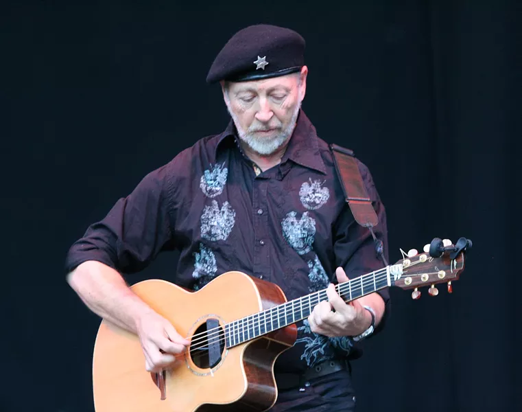 Richard Thompson - PHOTO BY BOB DORAN