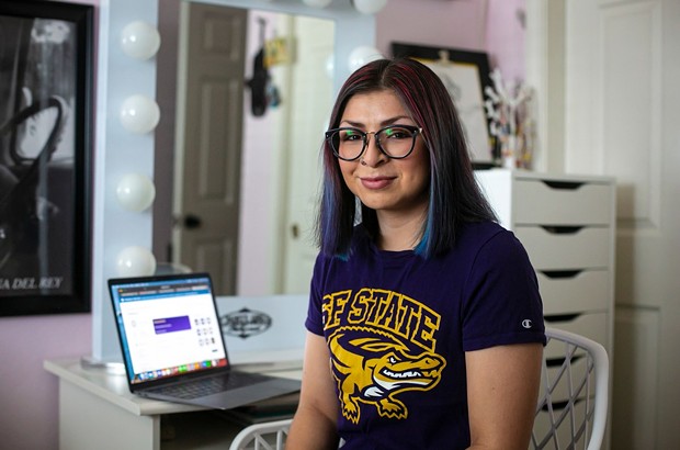 San Francisco State University student Marissa Ledesma at her home in Bakersfield, where she attends class remotely on Oct. 27, 2021. Ledesma returned to San Francisco State University after taking two semesters to attend Berkeley City College during the pandemic. - PHOTO BY LARRY VALENZUELA FOR CALMATTERS