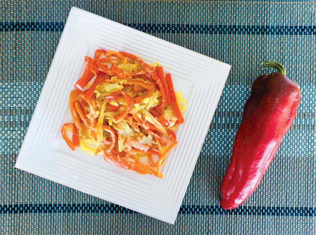 Sunny, sweet red peppers and onions with a kick of curry spice.