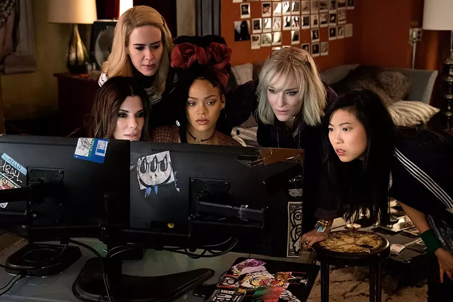 All the stages of watching the North Korean summit. - OCEAN'S 8