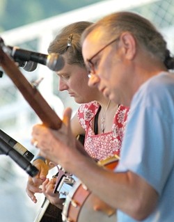 HILL FOLK :  Hear the original Appalachian folk songs of Jeni & Billy on May 10 at The Porch. - PHOTO COURTESY OF BILLY & JENI