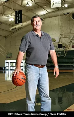 LAWMAN ON THE COURT : Jerry Lenthall, who’s a former SLO patrol officer and 3rd District County Supervisor, was a center for the Cal Poly basketball team from 1969 to 1971. - PHOTO BY STEVE E. MILLER