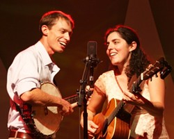 DYNAMIC DUO :  Matt's Music, Stage & School presents a special concert with folk and bluegrass artists Anne & Pete Sibley on March 21. - PHOTO COURTESY OF ANNE & PETE SIBLEY