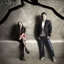 FUMAR CALIENTE : Smoking hot Mexican acoustic guitar duo Rodrigo y Gabriela makes their Central Coast debut May 27 at the Avila Beach Resort. - PHOTO COURTESY OF RODRIGO Y GABRIELA