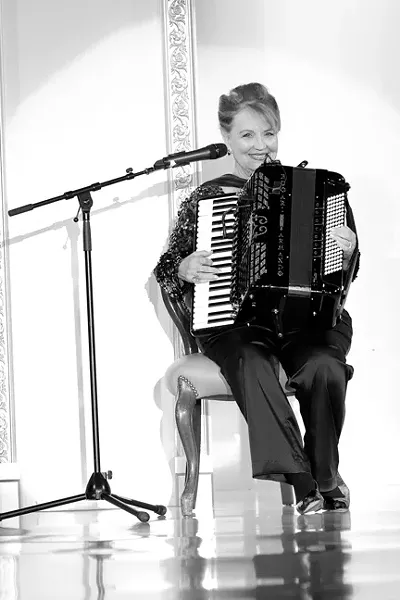 ROLL OUT THE BARREL!: Phyllis Madonna once again presents her Musical Revue and 27th Annual Fashion Show at the Madonna Inn Expo Center on March 7 and 8, a fundraiser for the SLO Women’s Shelter. - PHOTO COURTESY OF PHYLLIS MADONNA