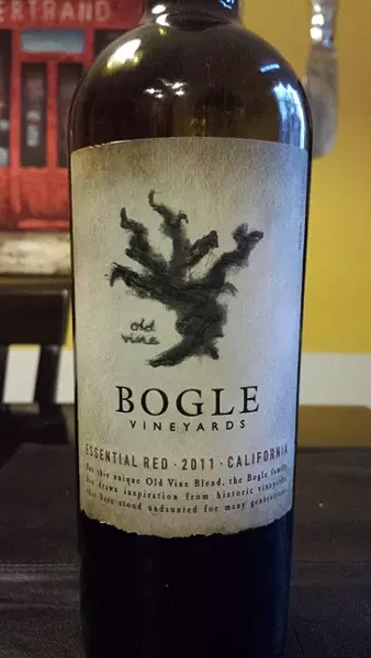 BOGLE 2011 ESSENTIAL RED CALIFORNIA :