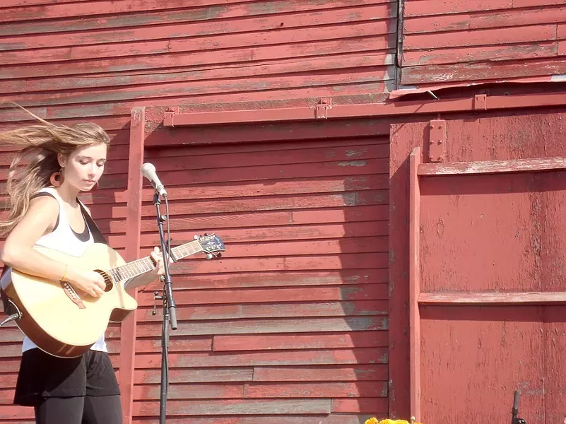 SONG BIRD : Cadence Burns plays The Porch on April 19. - PHOTO COURTESY OF CADENCE BURNS
