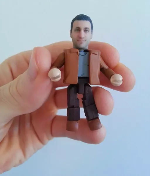 CUSTOM MINIMATE AT THATSMYFACE.COM: - PHOTO COURTESY OF THATSMYFACE.COM