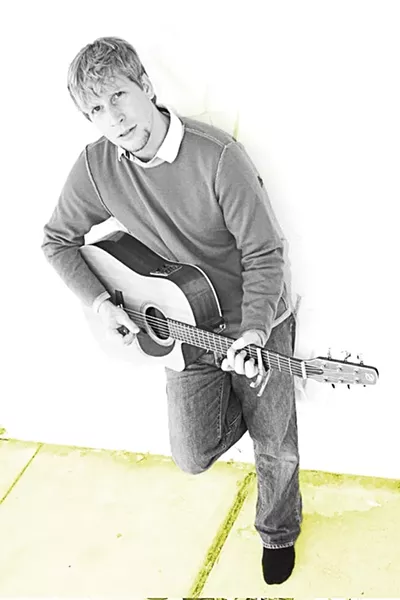 HE’S A CONTENDER! : Award-winning singer-songwriter Loren Radis and his band Each Passing Day play a number of shows this and next month, starting with an appearance on KCBX and a concert at Linnaea’s cafe on Sept. 6. - PHOTO COURTESY OF LOREN RADIS