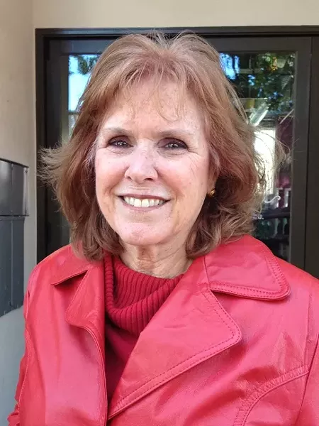 Leslie McKinley