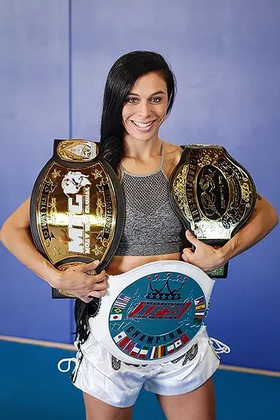 STRENGTH: Muay Thai fuels Julia Perez to give her best fight in the ring while dealing with an average life. - PHOTO COURTESY OF ELITE MUAY THAI ACADEMY