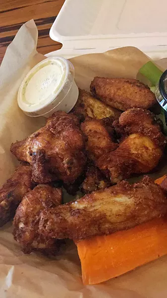 Creeky Tiki Bar and Island Grill: 5 bones - PHOTO BY KAREN GARCIA