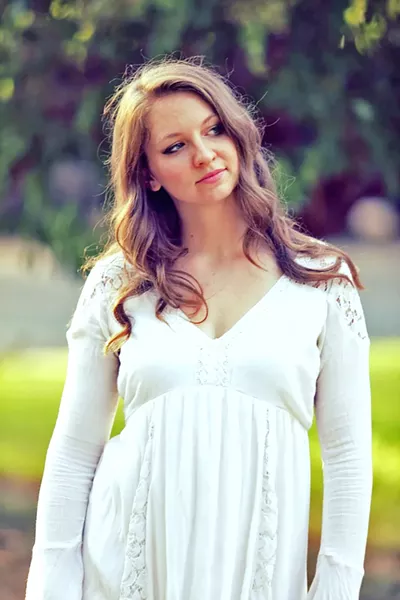 SMOKEY SOUL Austin-based sultry singer Kelly Hafner will funk up The Pour House in Paso on Sept. 12. - PHOTO COURTESY OF KELLY HAFNER