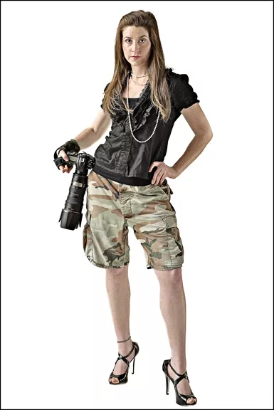 ADRIANNE BONAFEDE, PHOTOGRAPHER, ATASCADERO : - PHOTO BY STEVE E. MILLER