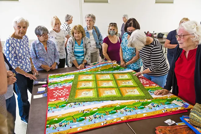The Quilting Angels strives to keep SLO County warm through American quilt making - Vimarsana News