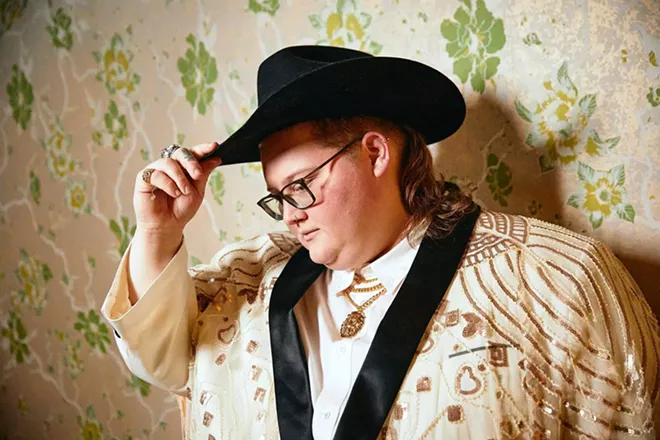 On the rise country artist Joshua Ray Walker returns to The Siren - Vimarsana News