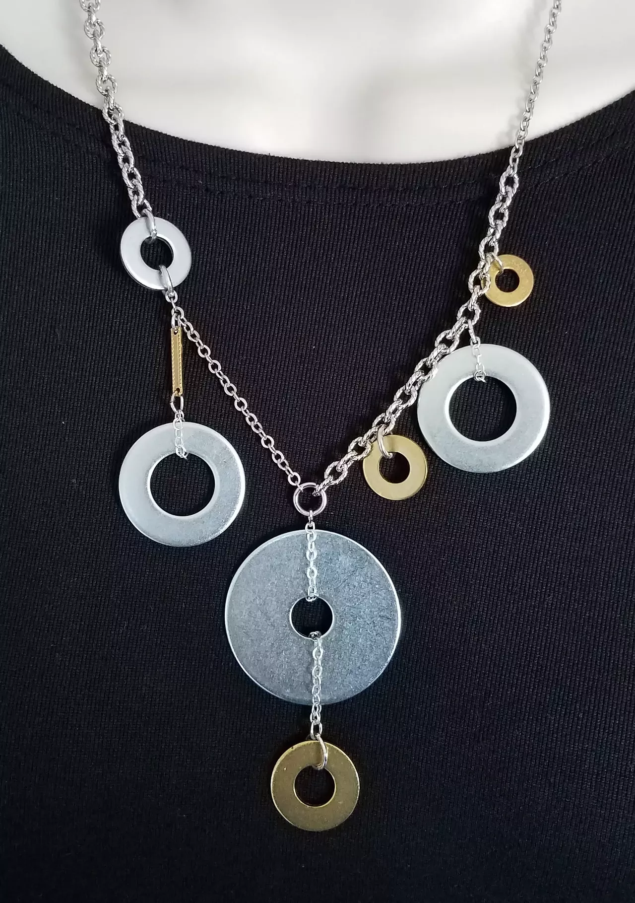 Fine Art Jewelry by Marjorie Zlotowitz Gallery at Marina Square Arts, Exhibits New Times