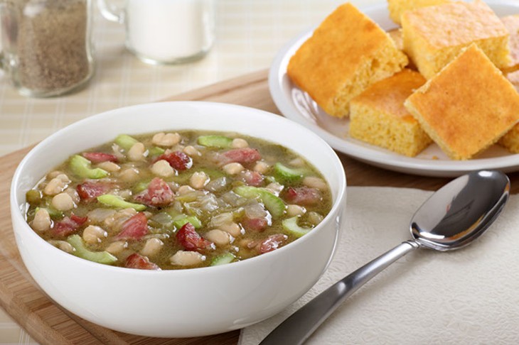 Nana&#146;s Quick and Easy Ham and Bean Soup