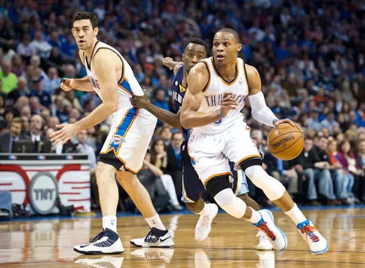 Collison-Westbrook-Grizzlies81sc.jpg