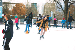 Devon Ice Rink opened Nov. 13. | Photo Quit Nguyen / Downtown in December / provided