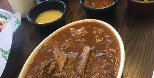 Gazedibles: Birria Buzz